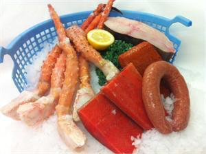Variety pack with golden king crab