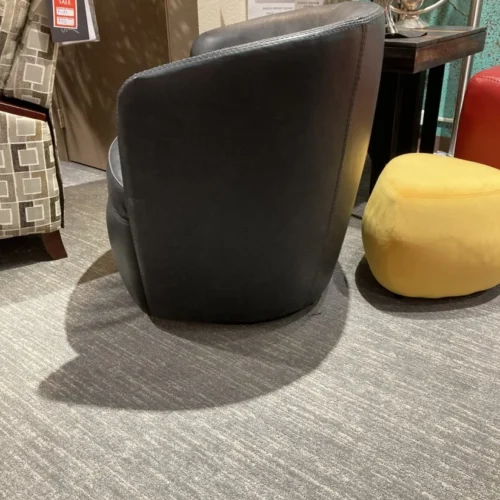 Swivel Chair - Image 2